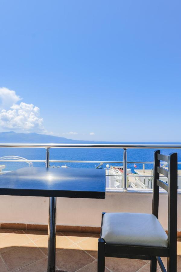 Summer Dream Hotel Sarandë Exterior foto